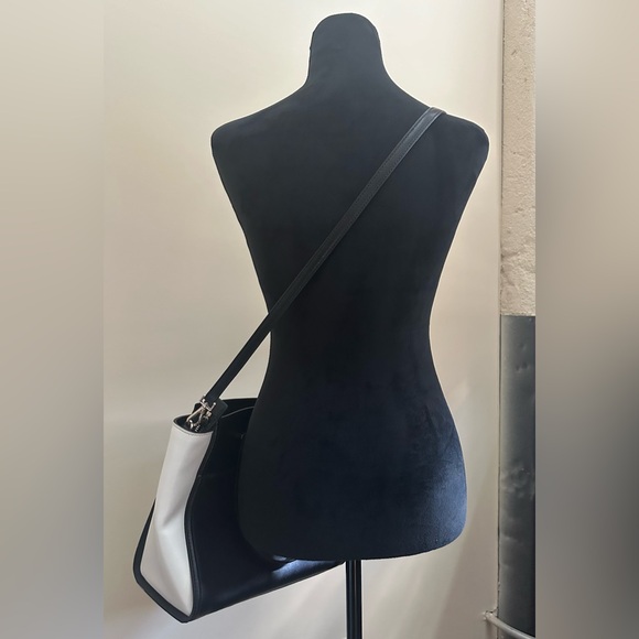 KATE SPADE two-tone work bag - Picture 6 of 7